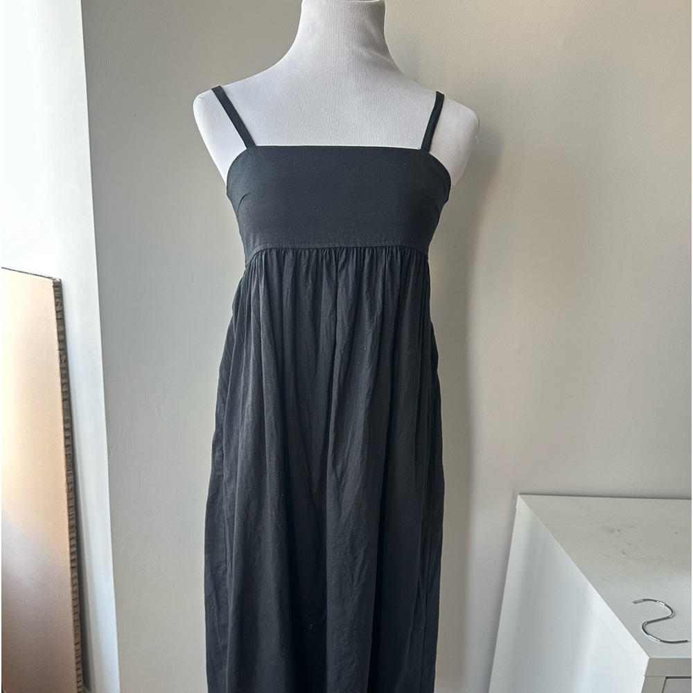 Uniqlo Japanese style dress in Black